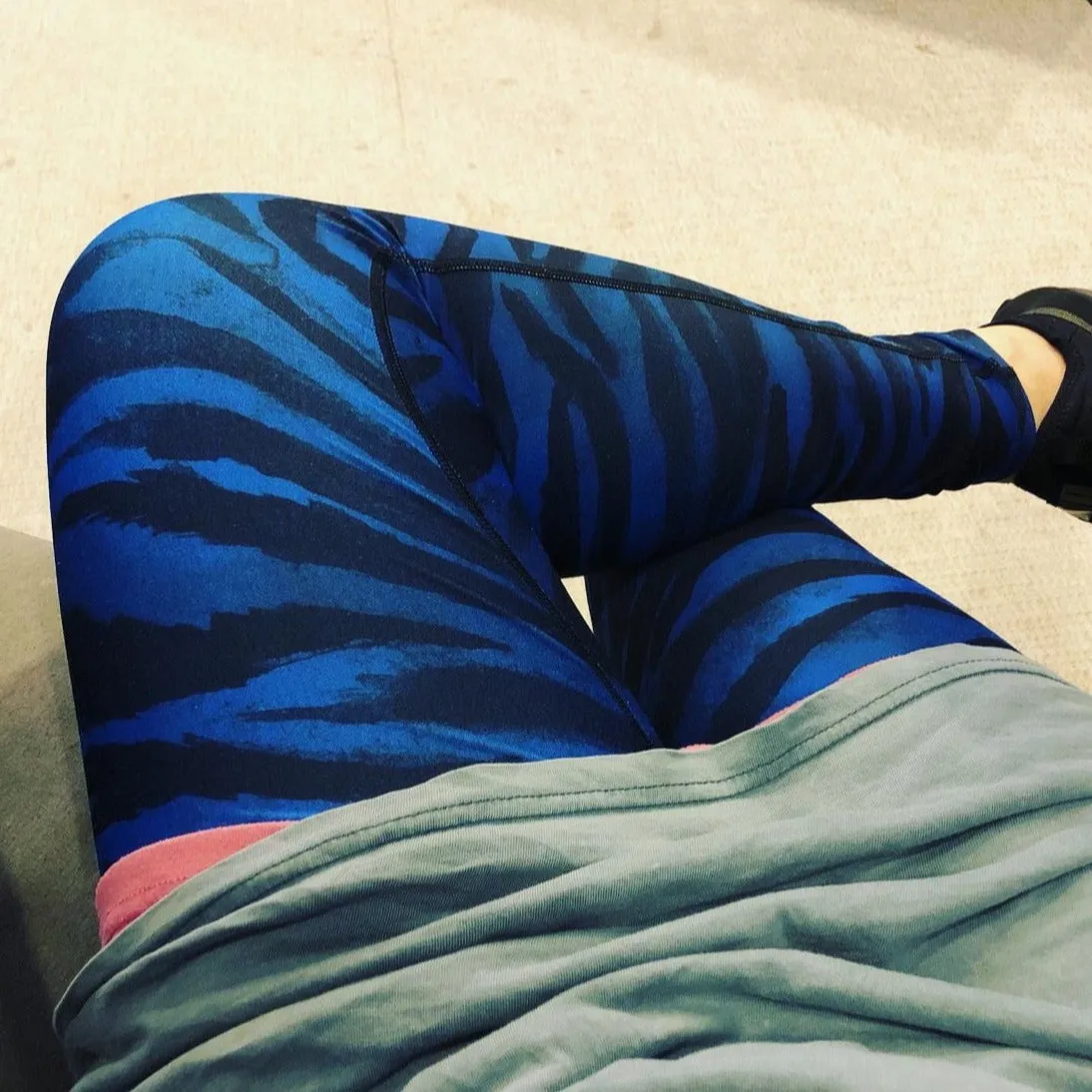 Blue Tiger Striped Yoga Leggings, Animal Print Women's Long Fitness Gym Pants-Made in USA/EU