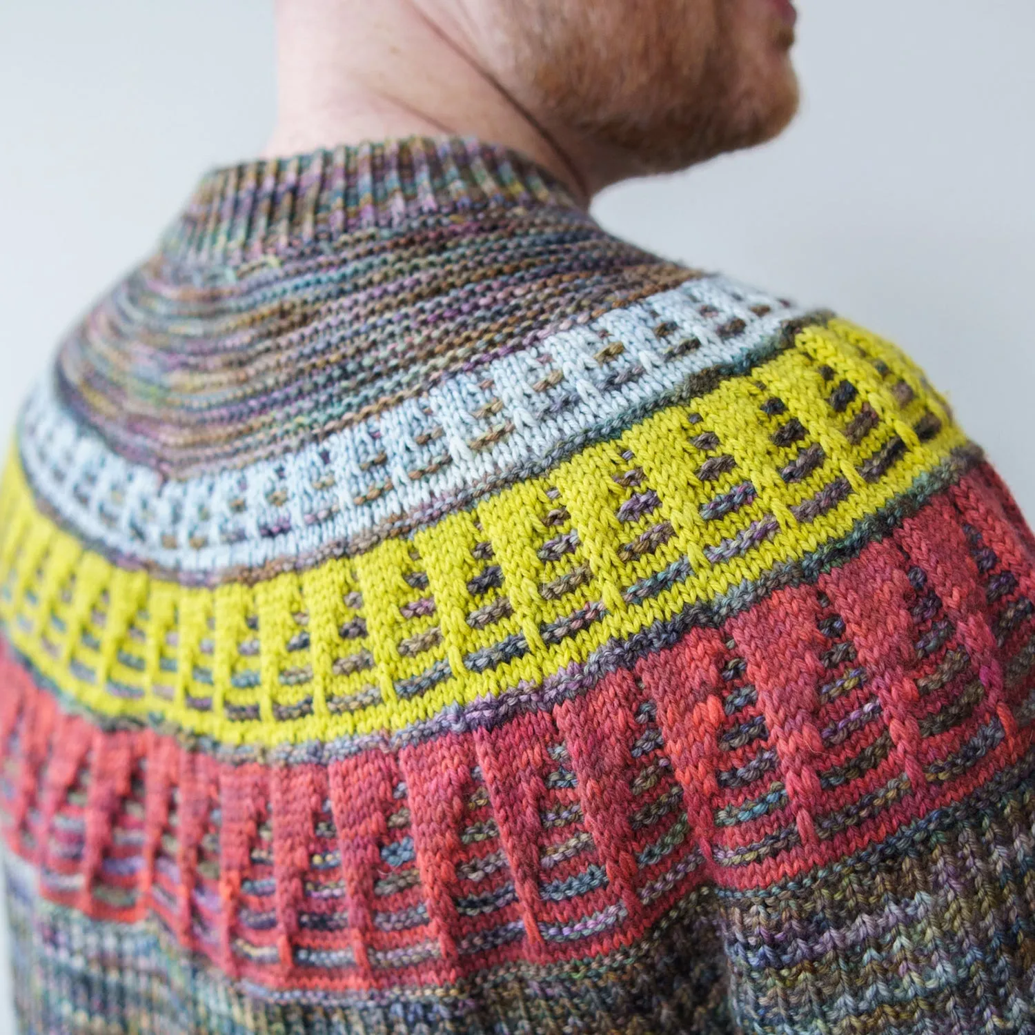 PAINTING TRIANGLES SWEATER - BRAND NEW CRAYONS